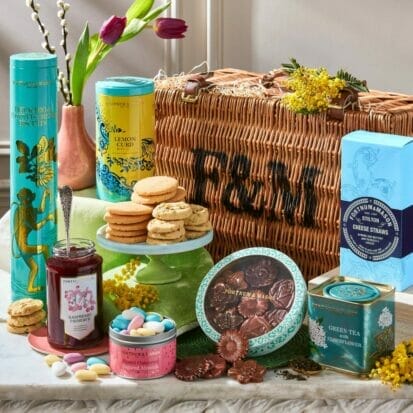 fm spring23 2114033 the spring celebration basket mob sq